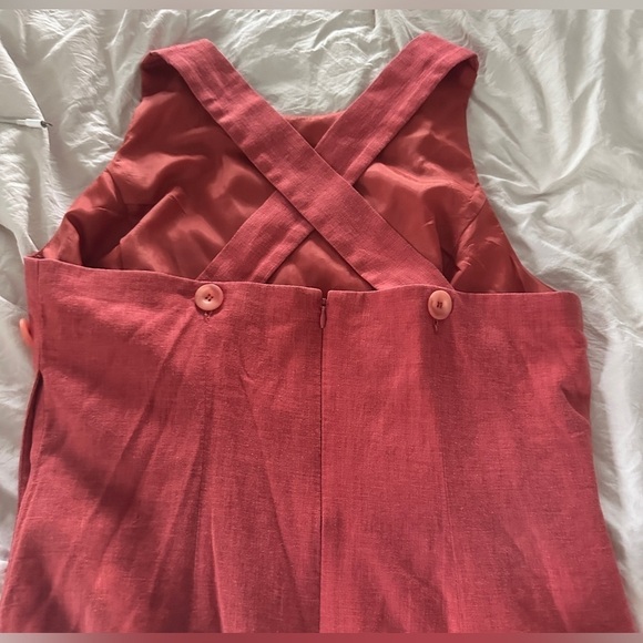 Maggie London Sleeveless Linen Blend Side Button Maxi in Clay Size 12 - Picture 10 of 13